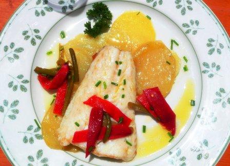 hake with potatoes and piquillos at Cafe Balear, Ciutadella, Menorca